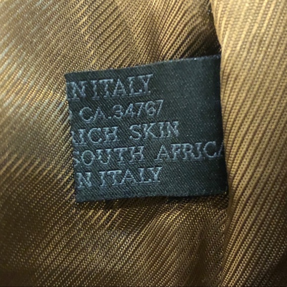 Authentic Prada Ostrich Pencil Skirt size 38 - Picture 12 of 12